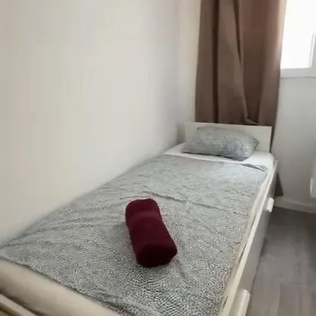Cerca De La Playa דירה קויירה